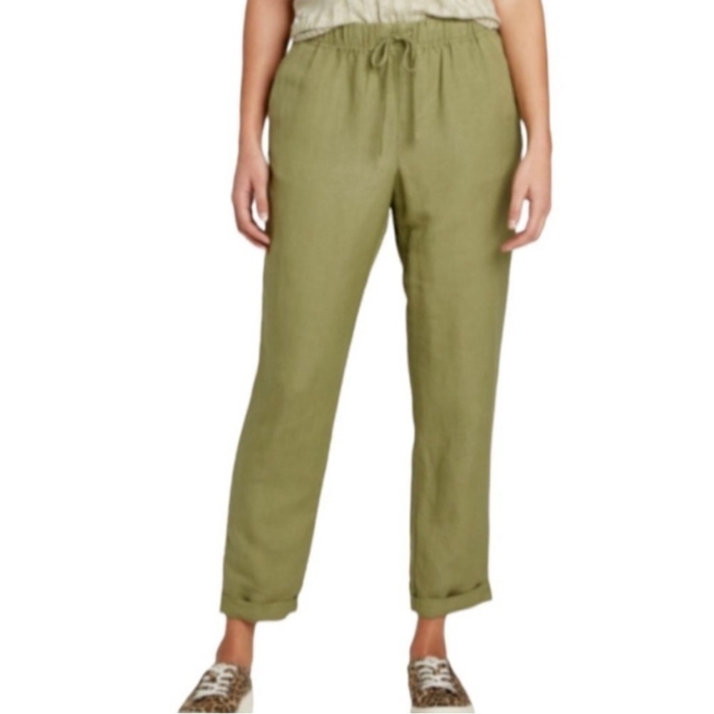 A New Day High Waist Green Linen Blend Capri Pants